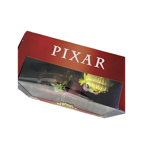 Pixar Alien Remix Barbie & Ken Dream Convertible - Picture 6 of 8